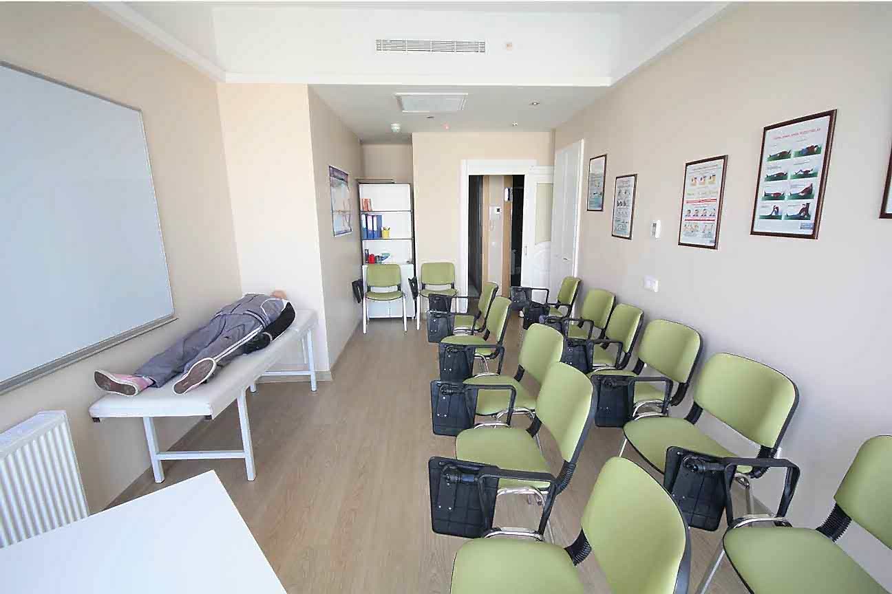 Ataşehir Sürücü Kursları | Ehliyet Özel Direksiyon Dersi‎